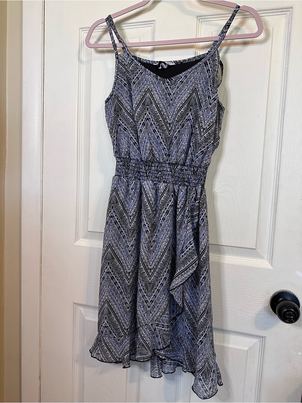 Sleeveless Black & Blue Chevron Print Summer Dress | Size Small